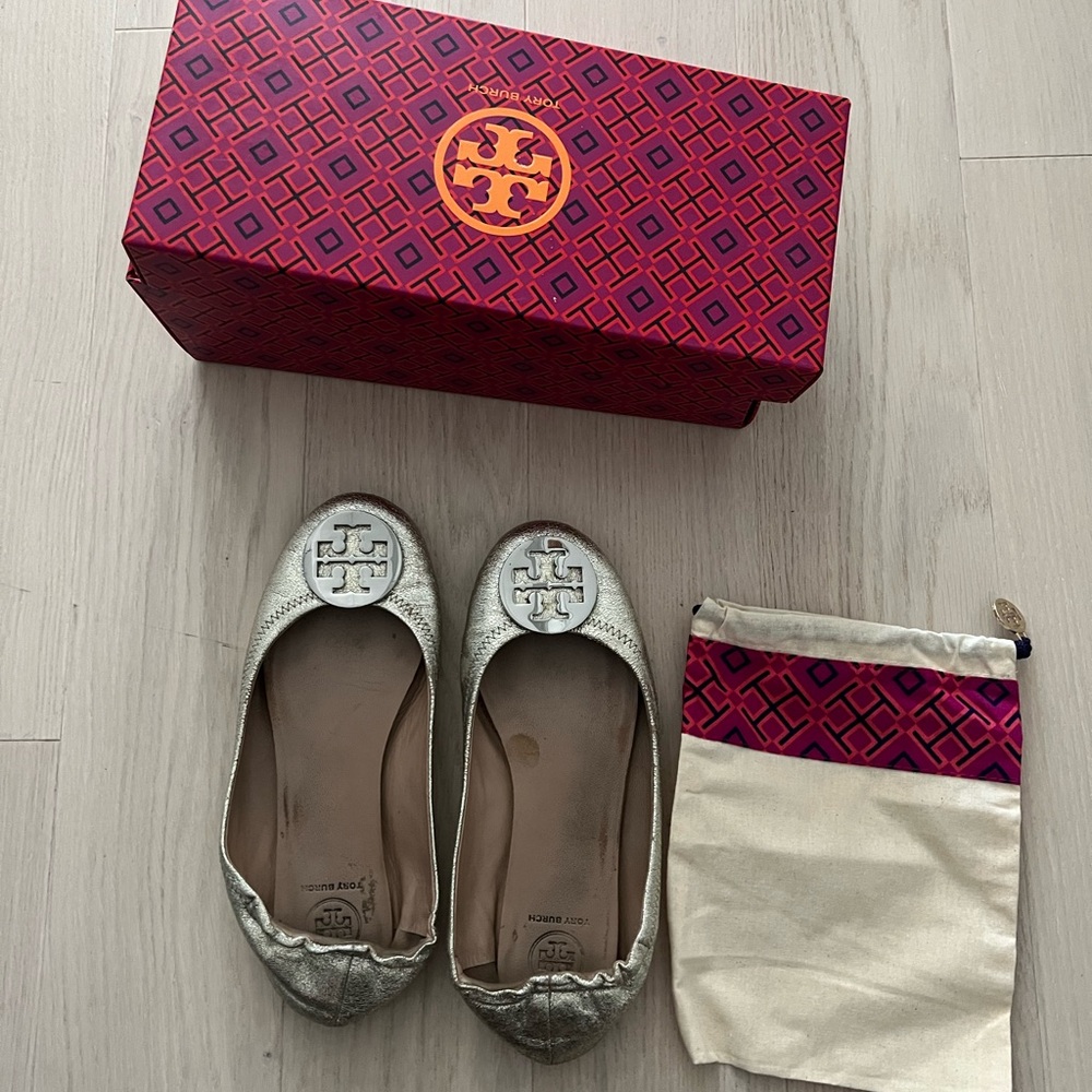 Tory Burch metallic silver ballet flats